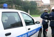 Dopo un incidente fa perdere le tracce